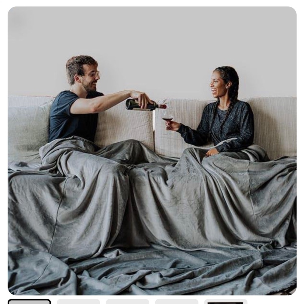 Big blanket company light gray blanket. Brand new in box.